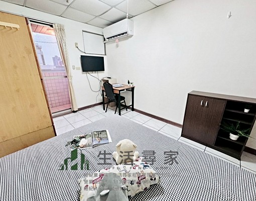 近逢甲商圈#超值電梯大套房#陽台獨洗曬#管理室代收 - Image 5