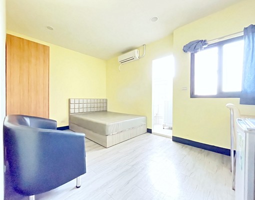 超級大空間✨陽台獨洗✨超省雙租屋補助✨室內機車位 - Image 1