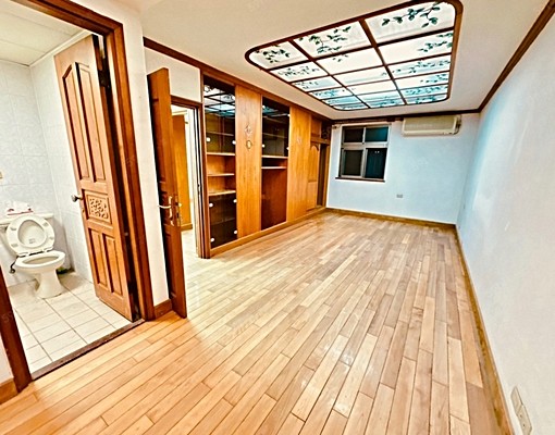 ✨芝山捷運🎊可寵/租補入籍/採光美房/開伙/台水電/浴缸 - Image 2