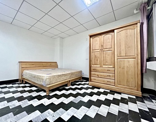 獨家近小北新光商圈原木大套房 - Image 3