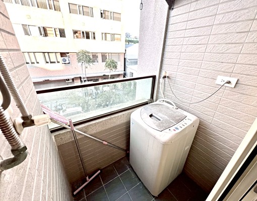 近中清捷運站⛅陽台獨洗⛅超新電梯⛅可雙位租屋補助 - Image 2