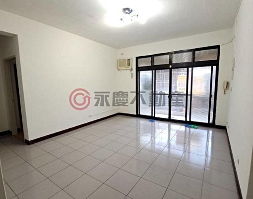 七堵自治街美寓/距七堵車站及七堵市場近/生活機能極佳 - Image 1