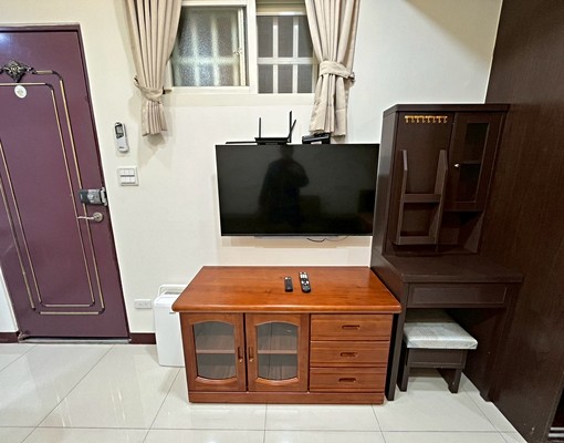 新莊🫧包網路第四台ㅣ傢俱齊全ㅣ洗脫烘ㅣ適合夫妻情侶住 - Image 6