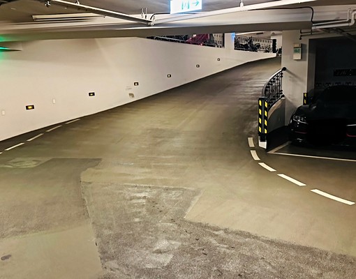 國家歌劇院旁高級大樓地下室停車場平面停車位24小時警衛 - Image 4