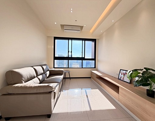 A18站前☀️景觀頂樓三房✨租補入籍✨機能地段✔️ - Image 1