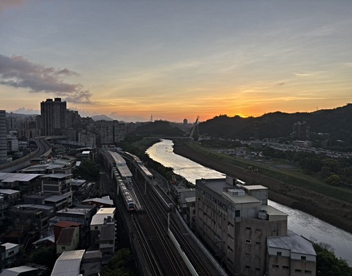 汐止五堵火車站水 - Image 13