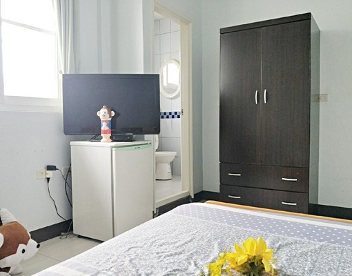 近愛買/安靜貓咪一隻/暖心優惠5500元 - Image 5