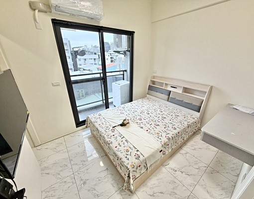 我最懂泥的心✨可租補專屬更衣室✨大面採光陽台獨洗 - Image 1