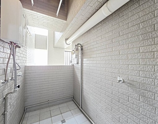 全新未入住🌋三房平車💫可寵可租補戶籍🌃高樓視野佳 - Image 9