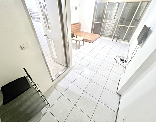 旱溪太原車站🌺可寵🌺超大間🌺陽台獨洗🌺大露臺🌺 - Image 2