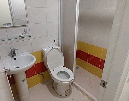 雙連站♥️裝潢新~公寓三樓套房~獨洗~台電計價~乾濕分離衛浴 - Image 5