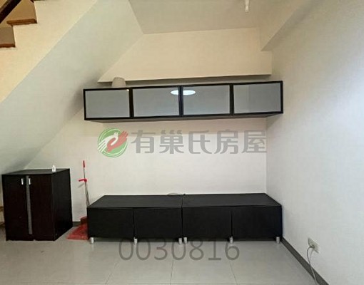 竹圍捷運💞南加州💞樓中樓租金不含管 - Image 2