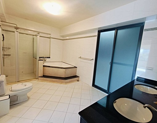 鄭仔寮明亮寬敞臨路三角窗傳統格局大車墅 - Image 11