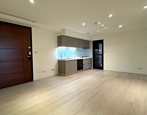 桃園大有☀️三房室內35坪☀️租補入籍✔️細節可談 - Image 3