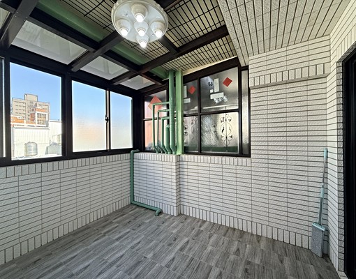 💰新竹近商圈西大路透天5房門前停車💰 - Image 12