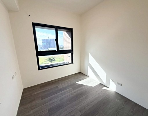 洲際ONE🌸三房🌸平面車位🌸洲際棒球場旁 - Image 11