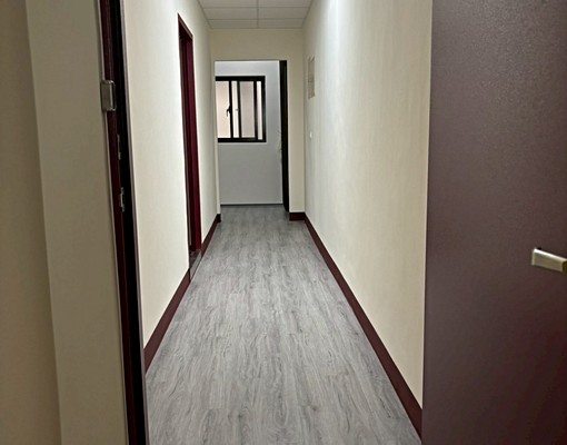 全新裝潢第一手入住,生活機能極佳,交通便利 - Image 6