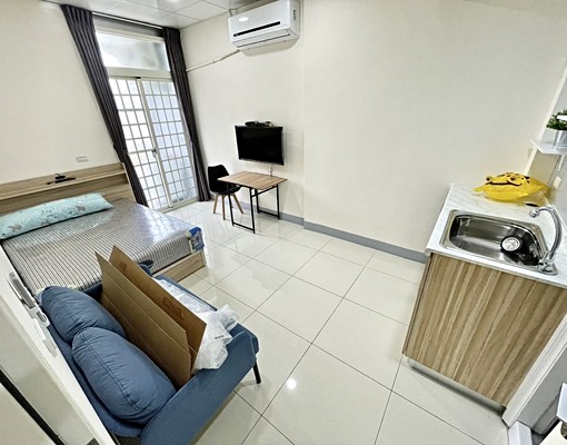 五權車站|一層兩戶|可租屋輔助|流理臺|採光通風|變頻冷氣 - Image 2