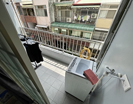 五權車站|一層兩戶|可租屋輔助|流理臺|採光通風|變頻冷氣 - Image 11