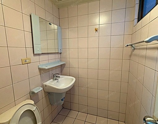 藝文商圈/G10演說家俗俗租大三房/可寵可補助 - Image 7