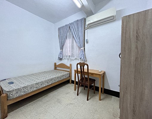 舒適雅房_與另外兩位男室友共用衛浴 - Image 1