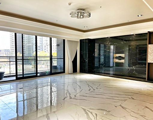 【惠宇天青】七期生活圈四房三平面車位 - Image 1