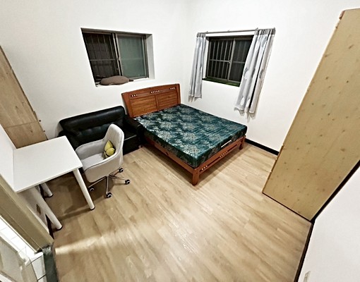 近捷運古亭◆超值套房◆雙面採光★限女 - Image 1