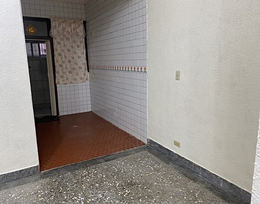 中正路靜巷一樓美寓 - Image 3