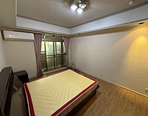 7分鐘到園區獨立陽台大套房 - Image 2