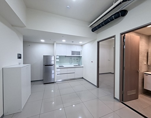 社宅可租補✨輕軌崁頂站✨公設齊全✨傢俱可談✨可寵✨含汽機車位 - Image 9