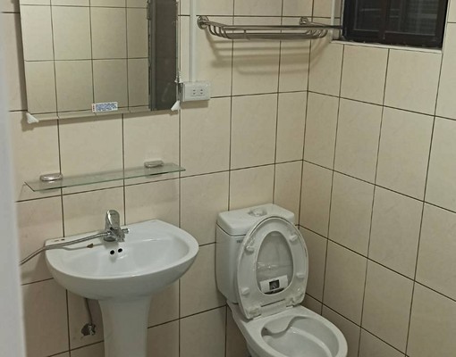 三和路近三和國中獨棟透天新裝潢 - Image 6