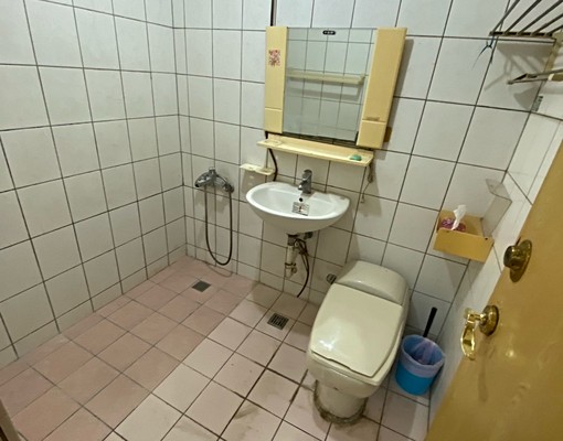 河南麥當勞星巴客/精美電梯大四房平車/可租補可談寵 - Image 7