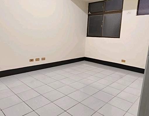 頭家國小電梯三房可租補 - Image 7