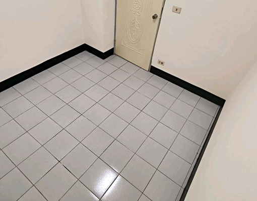 頭家國小電梯三房可租補 - Image 8