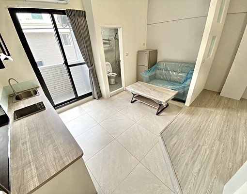 正一房一廳🔥可租補💖流理台/電磁爐✨\系統櫃✅文華高中 - Image 1