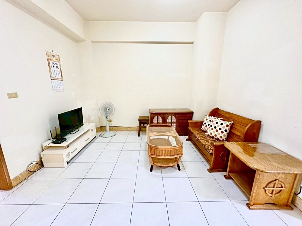 男女皆可/16.0坪/文心崇德站 - Image 1