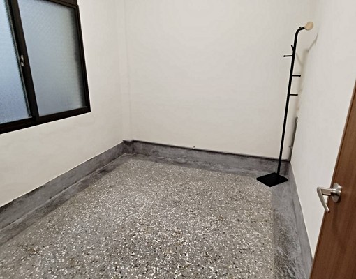 近中央公園大面寬大露臺孝親房美透天 - Image 8