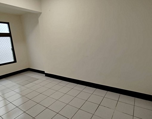 近中央公園大面寬大露臺孝親房美透天 - Image 12