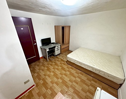 近捷運永安市場◆超值套房◆採光曬衣窗★飲水機 - Image 3