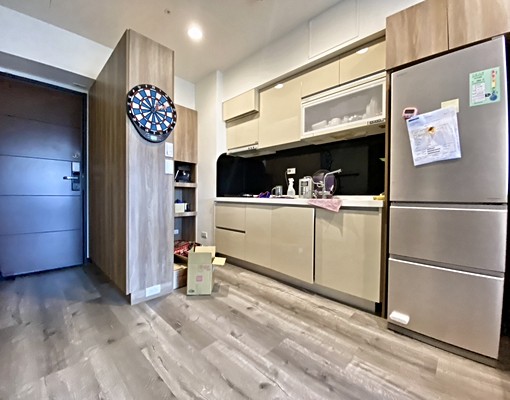 輕奢系統櫃裝潢🔥捷運宅✨可雙租補🏡寵物友善🔆家具齊全 - Image 3