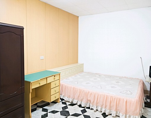 可短租免押金縣府雅房5500元 - Image 4