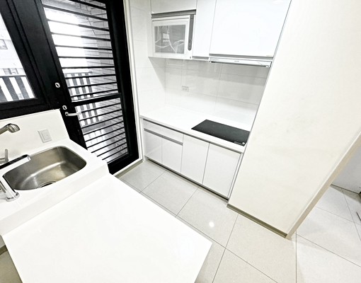 想當泥的專屬祕書✨可租補秒殺地段✨傢俱電全配機上車位 - Image 5