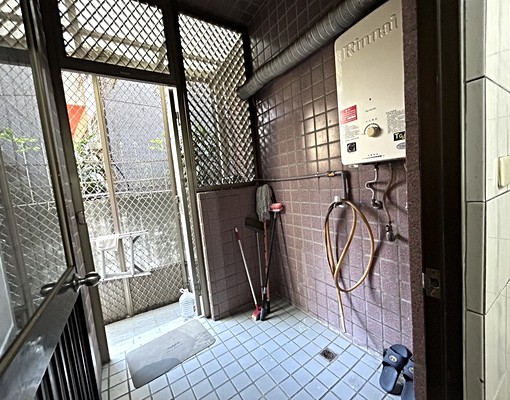 超值三房⭐️挑高設計⭐️間間開窗⭐️生活機能極佳⭐️近一點利 - Image 7