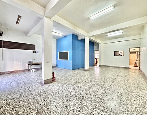 清泉岡😍100坪😍兩戶打通😍住辦 - Image 3