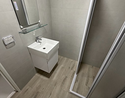 交通便捷可租補全新套房 - Image 7