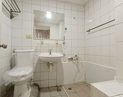 免仲介費可租補🥇漢神巨蛋靜巷首選3房2衛可寵💥全佳社宅 - Image 11