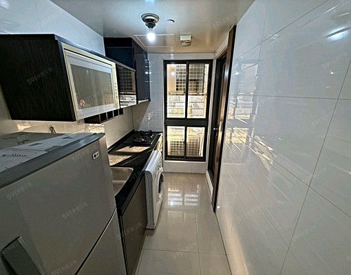 市政府站大遠百附近/優質社區三房休旅車位/可租補有泳池採光好 - Image 10