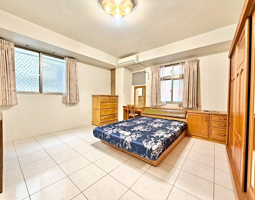 小比💞稀有六房透天✨找我享優惠💞可雙租補戶籍門口可停車 - Image 8