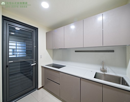 🔥可租補｜東區｜浩瀚湖濱城｜高樓層三房｜近台中車站｜🔥 - Image 11