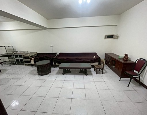 【土帝公社宅】永康區大坪數三房可租補 - Image 3